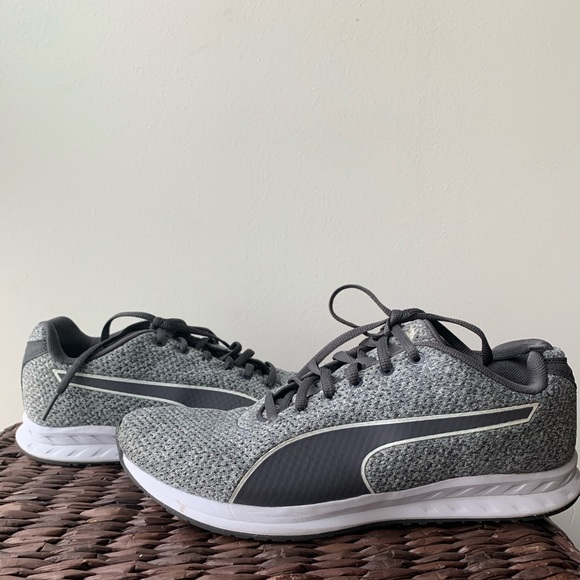 Puma Running Shoe - Picture 1 of 4